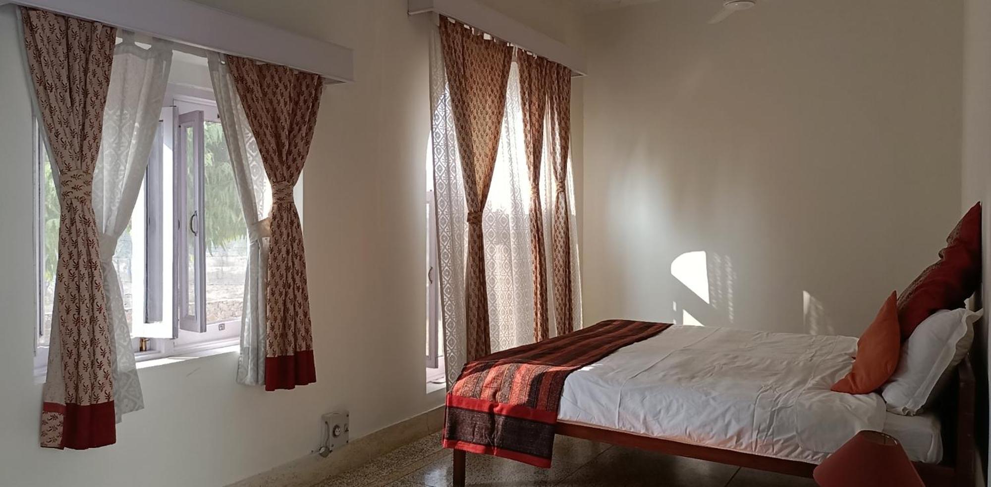 Savista Retreat Hotel Джайпур Екстериор снимка