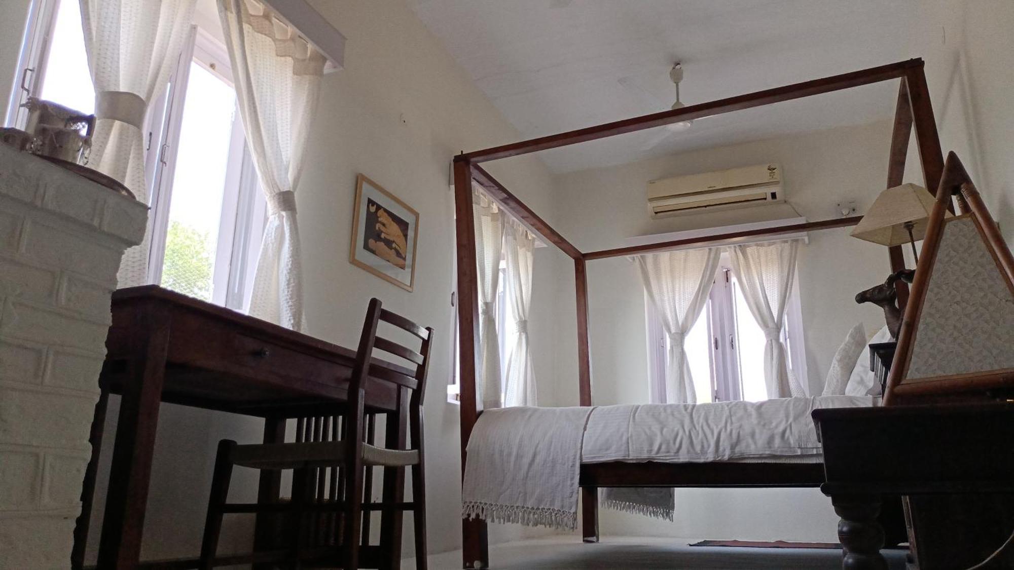Savista Retreat Hotel Джайпур Екстериор снимка